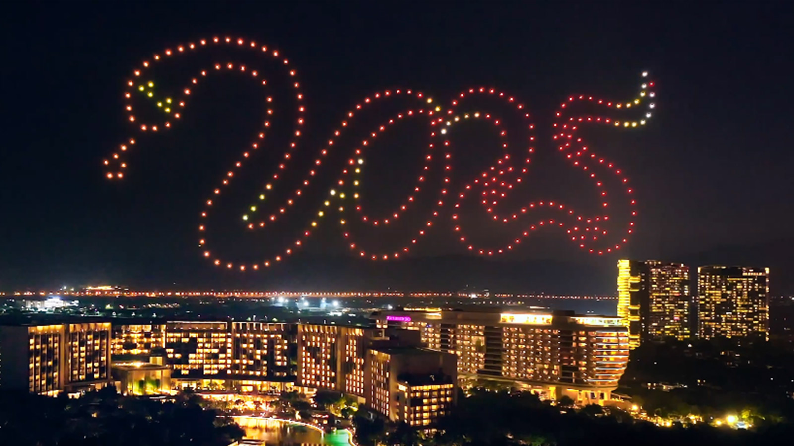 Dazzling Skies, Rich Heritage (3)