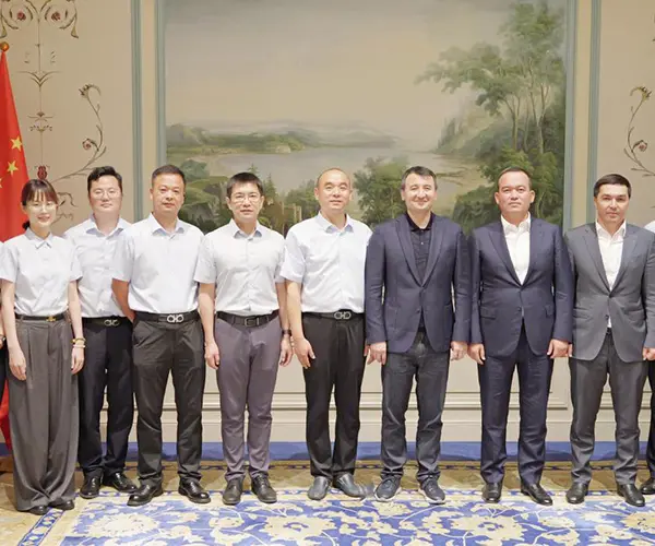 Based in Central Asia, Radiating Europe | EFYI and Uzbekistan's Deputy Prime Minister Explore New Opportunities for Low-Altitude Industry Cooperation