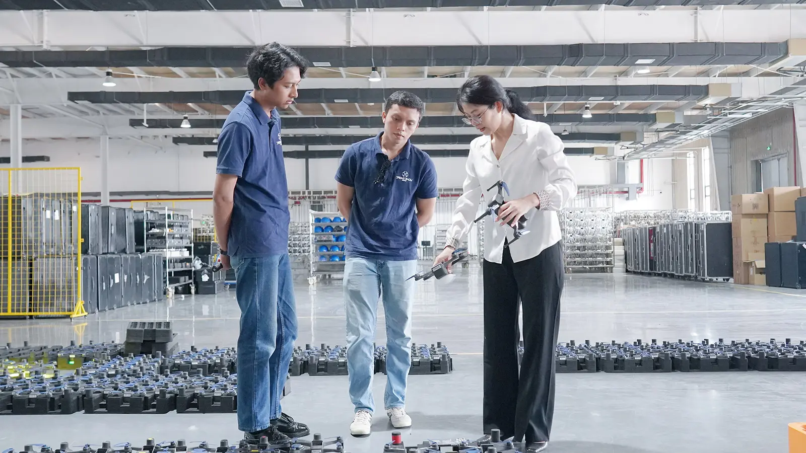 Leading-Enterprises-from-Multiple-Countries-Travel-to-Tianjin-for-Insights-EFYI-Reaffirms-Global-Discourse-Power-of“China-Smart-Manufacturing”-2